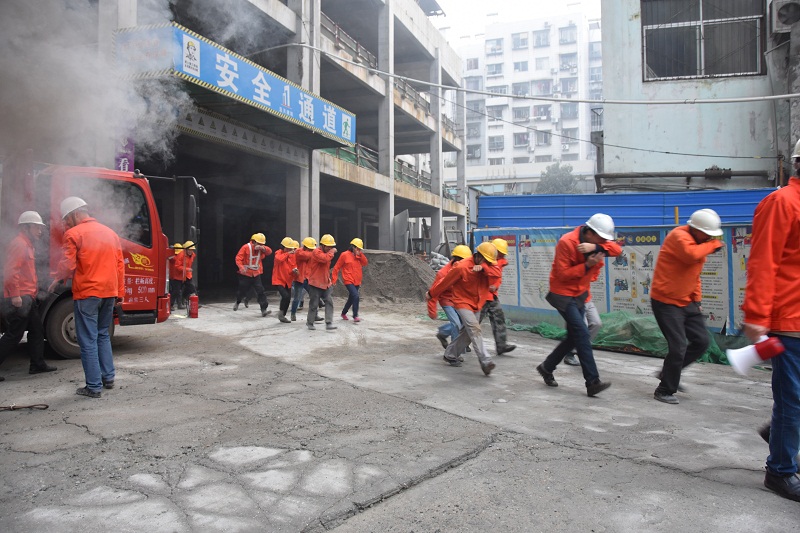 消防演練1.JPG